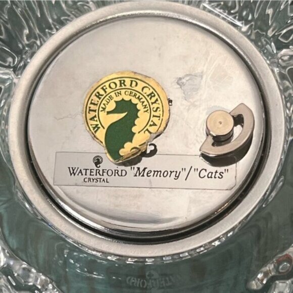 Waterford Crystal Music Box Memory From Cats - Picture 13 of 13